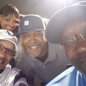 Meet your Posher, Adrian